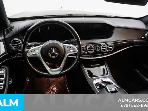 Used 2020 Mercedes-Benz S 560 Sedan image 25