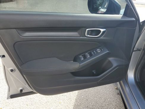 Used 2024 Honda Civic Sport image 25