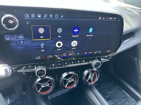 Certified 2025 Chevrolet Blazer EV RS AWD/4WD image 13