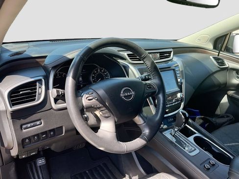 Used 2023 Nissan Murano Platinum w/ Cargo Package image 9