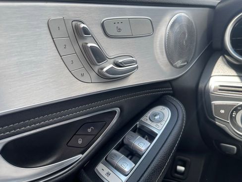 Used 2015 Mercedes-Benz C 300 4MATIC Sedan image 23