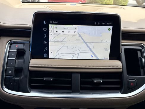 Used 2024 Chevrolet Tahoe Premier w/ Advanced Technology Package RWD image 23