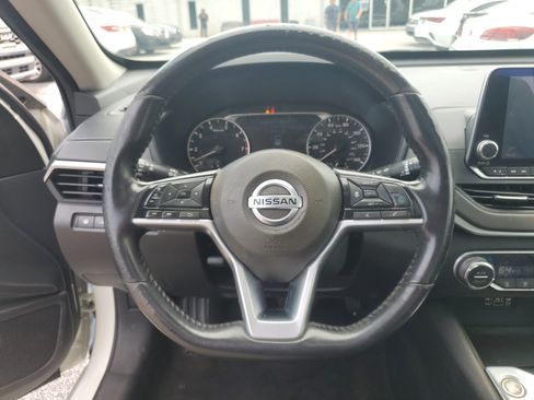 Used 2019 Nissan Altima 2.5 SV FWD image 24