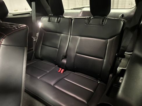 Used 2025 Ford Explorer ST-Line w/ ST-Line Street Pack image 24