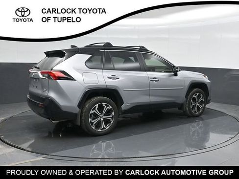 Used 2025 Toyota RAV4 XSE image 3