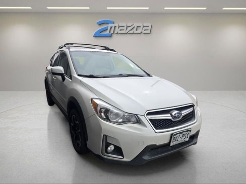 Used 2016 Subaru Crosstrek 2.0i Premium w/ Moonroof Package image 16