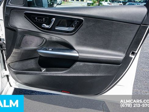 Used 2025 Mercedes-Benz C 300 Sedan image 54