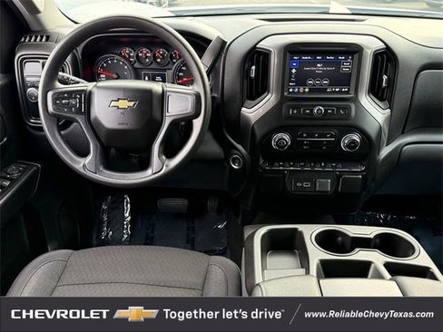 Certified 2025 Chevrolet Silverado 1500 Custom image 12