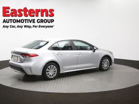 Used 2022 Toyota Corolla LE FWD image 41