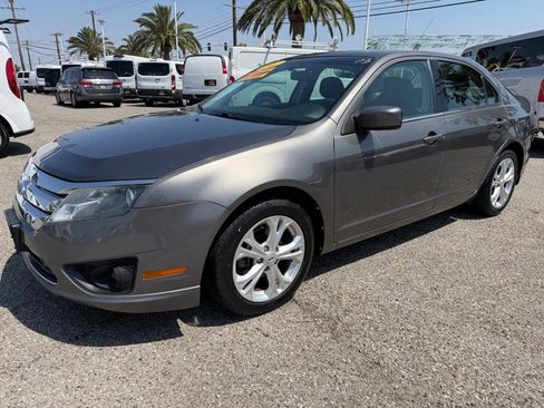 Used 2012 Ford Fusion SE FWD image 12