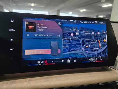 New 2026 BMW X1 xDrive28i image 13