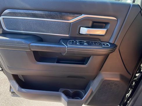 Used 2021 RAM 2500 Big Horn w/ Level 2 Equipment Group AWD/4WD image 29