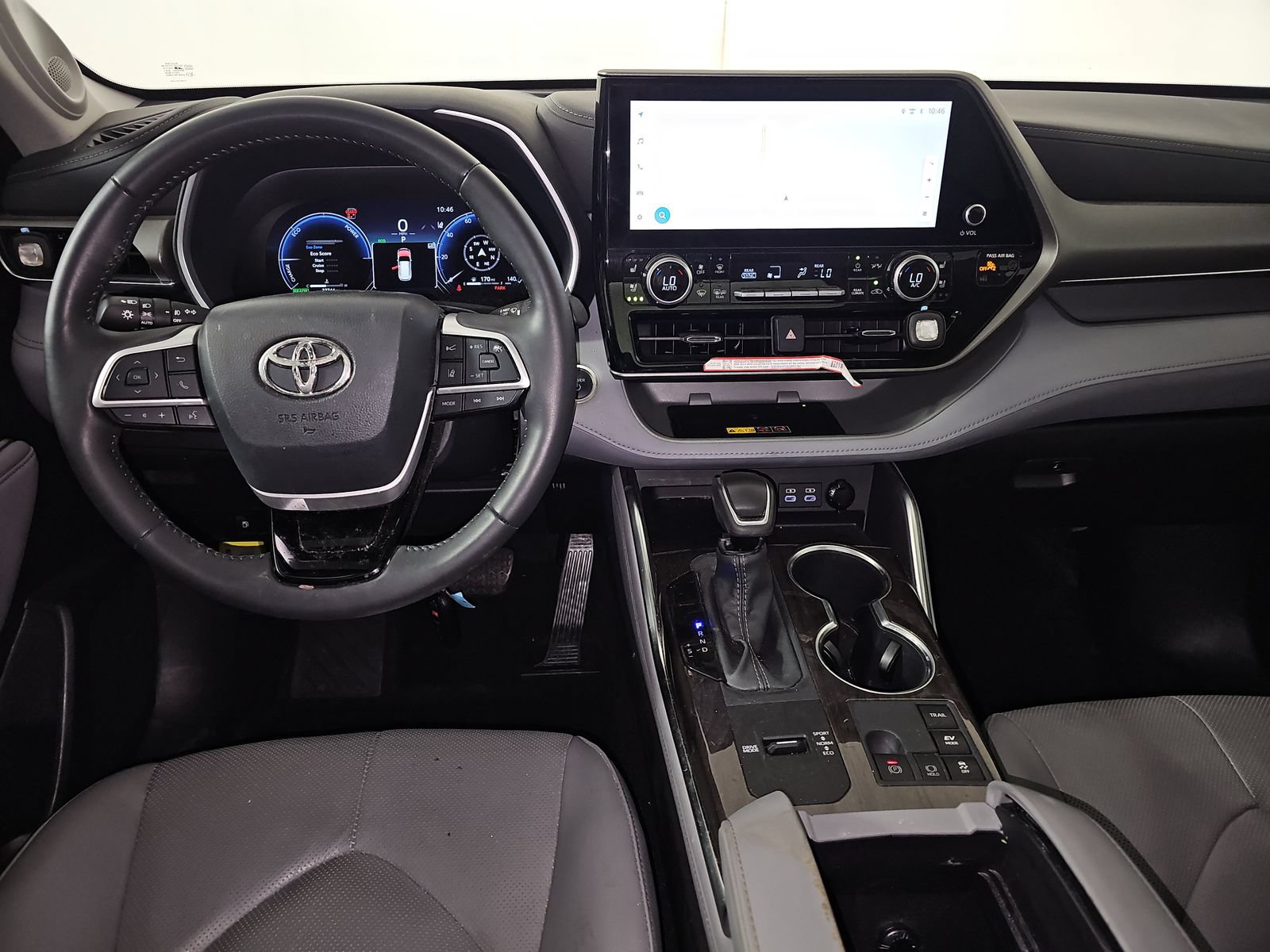 Certified 2026 Toyota Highlander Limited AWD/4WD image 26