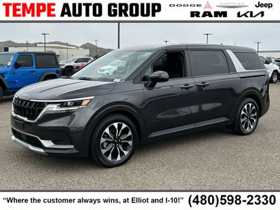 Certified 2024 Kia Carnival EX