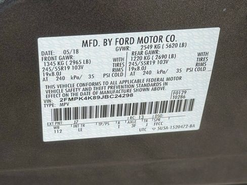 Used 2018 Ford Edge Titanium w/ Technology Package AWD/4WD image 35