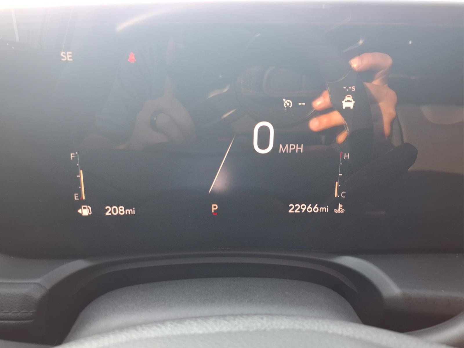Used 2025 Buick Encore GX Preferred FWD image 18