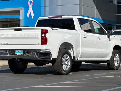 New 2026 Chevrolet Silverado 1500 LT image 3