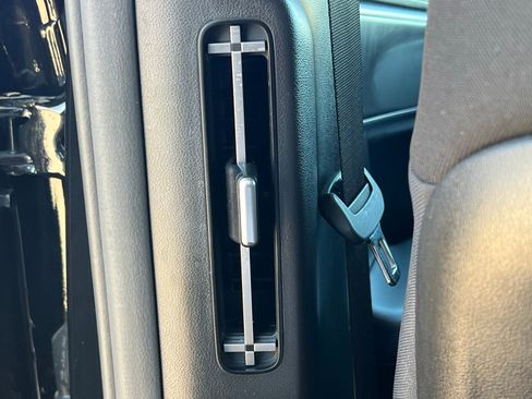 Certified 2025 Hyundai Santa Fe SE image 22