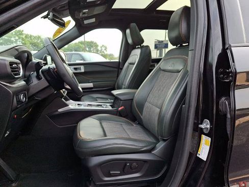 Certified 2024 Ford Explorer Timberline w/ Timberline Technology Package AWD/4WD image 13