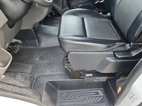 Used 2020 Ford Transit 350 XL RWD image 21