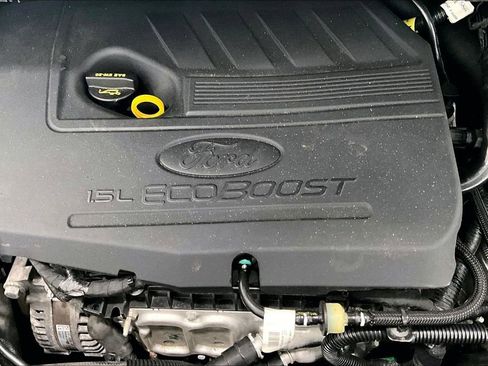 Used 2018 Ford Escape SE w/ SE SYNC Package image 30