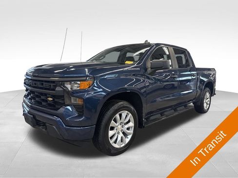 Used 2022 Chevrolet Silverado 1500 Custom AWD/4WD image 1