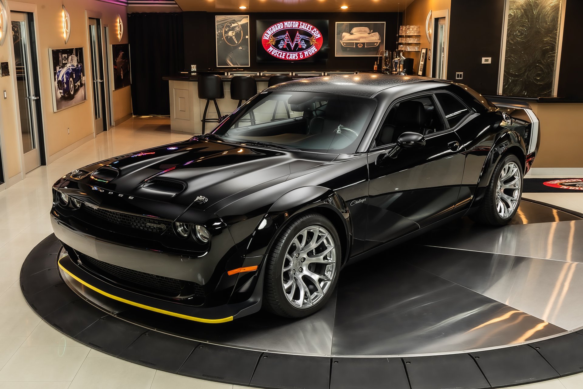 Used 2023 Dodge Challenger SRT Hellcat Redeye RWD image 5
