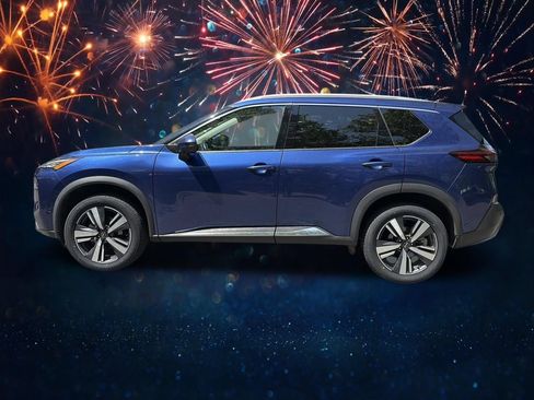 Used 2023 Nissan Rogue SL w/ SL Premium Package AWD/4WD image 2