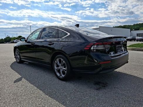 Used 2024 Honda Accord EX image 4
