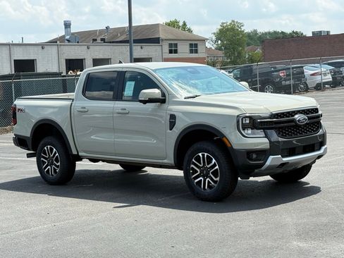 New 2025 Ford Ranger Lariat w/ FX4 Off-Road Package image 9