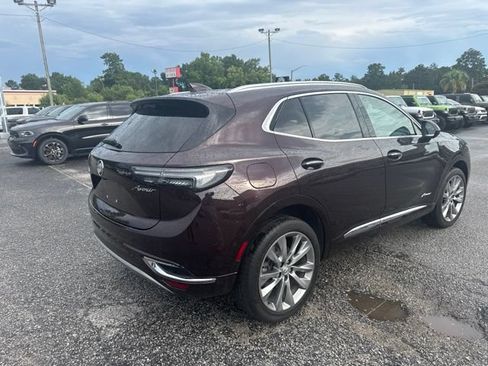 Used 2023 Buick Envision Avenir FWD image 3