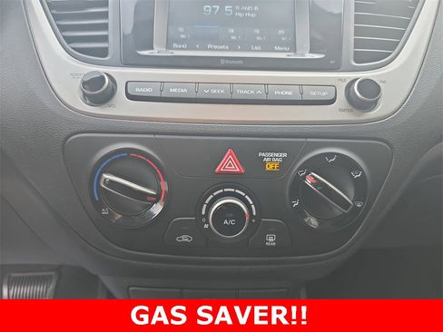 Used 2019 Hyundai Accent SE image 21