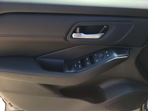 New 2026 Nissan Rogue Dark Armor FWD image 19