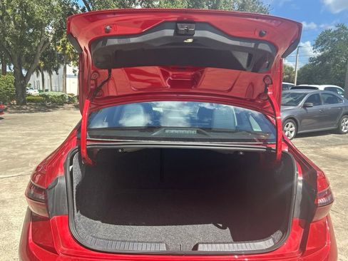 Used 2023 Volkswagen Jetta SE w/ Panoramic Sunroof Package image 42