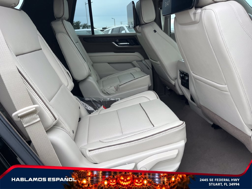 New 2027 GMC Yukon Denali w/ Denali Reserve Package AWD/4WD image 18