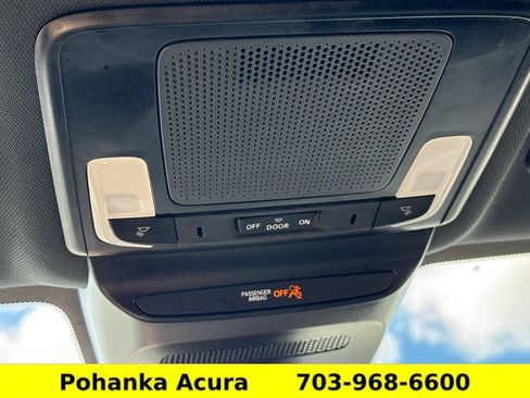 Used 2025 Honda HR-V Sport image 18