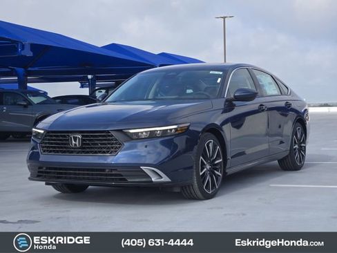 New 2026 Honda Accord Touring image 2