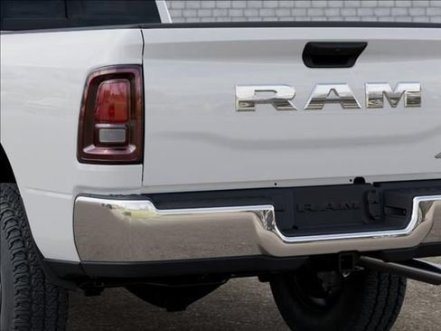 New 2026 RAM 2500 Tradesman AWD/4WD image 13