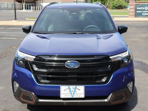 Used 2025 Subaru Forester Sport AWD/4WD image 12