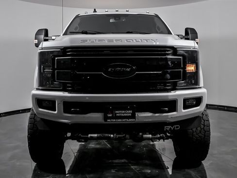 Used 2019 Ford F250 Lariat AWD/4WD image 4