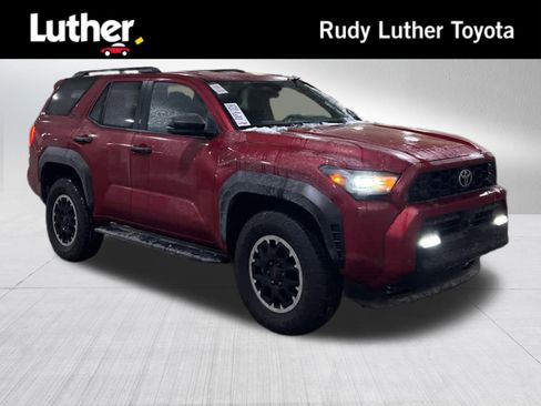 Used 2025 Toyota 4Runner TRD Off-Road image 1
