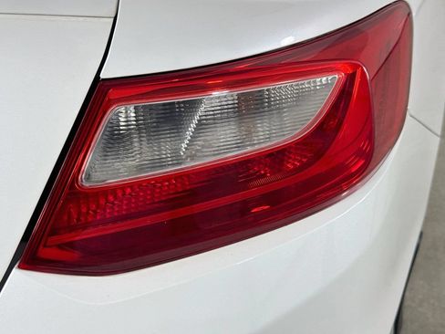 Used 2013 Honda Accord EX image 31