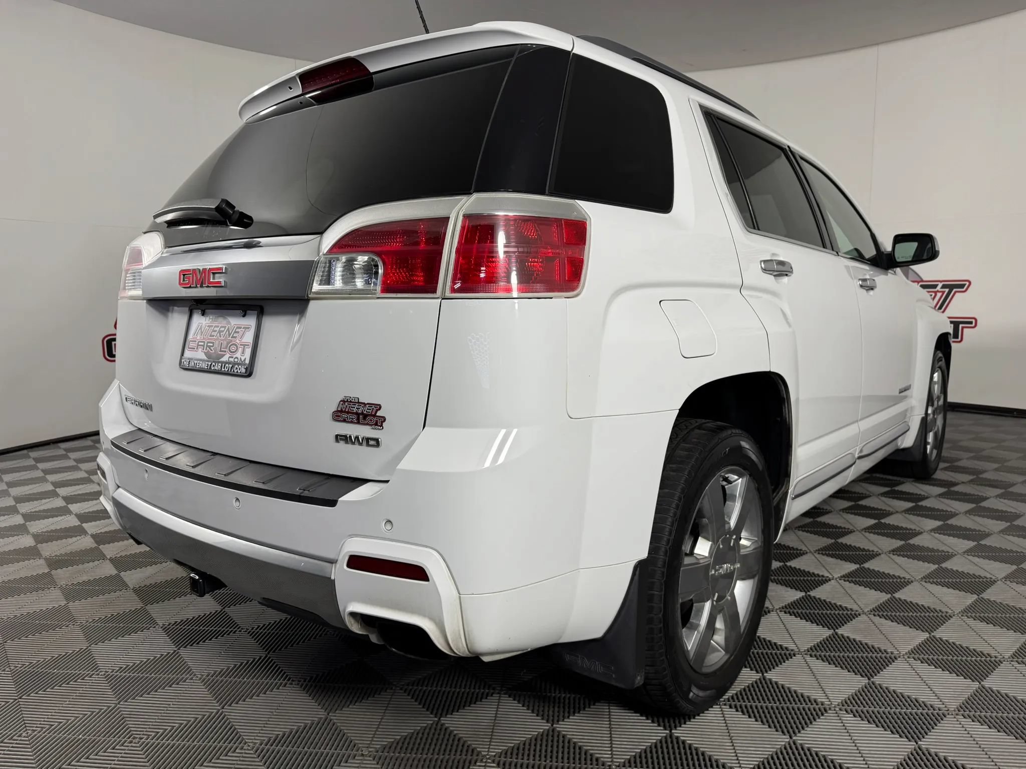 Used 2014 GMC Terrain Denali w/ LPO, Protection Package AWD/4WD image 28