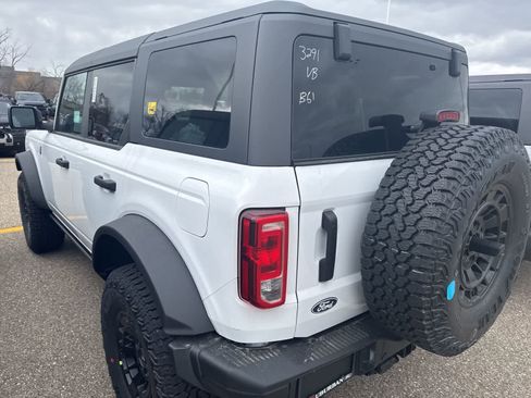 New 2026 Ford Bronco Big Bend w/ Black Diamond Package image 7