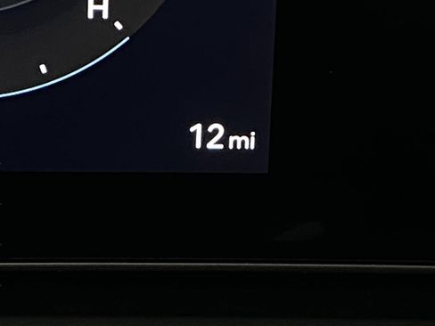 New 2026 Hyundai Tucson Limited image 19