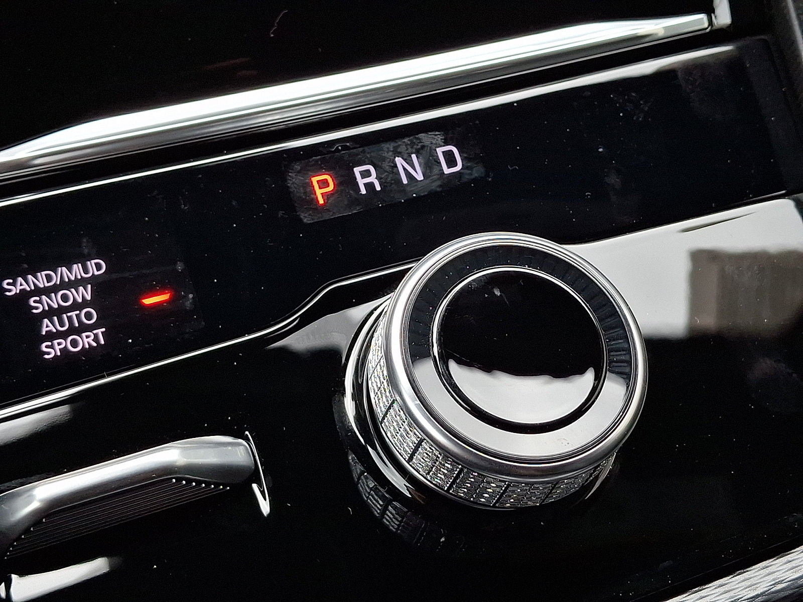 New 2027 Jeep Grand Cherokee 4WD image 10