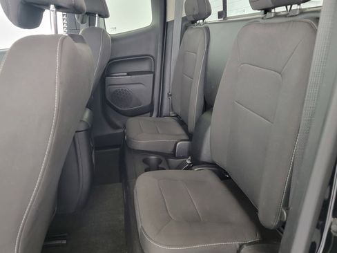 Used 2018 GMC Canyon SLE w/ SLE Convenience Package image 11