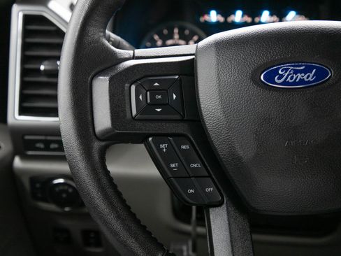 Used 2019 Ford F150 XLT w/ Equipment Group 302A Luxury AWD/4WD image 24