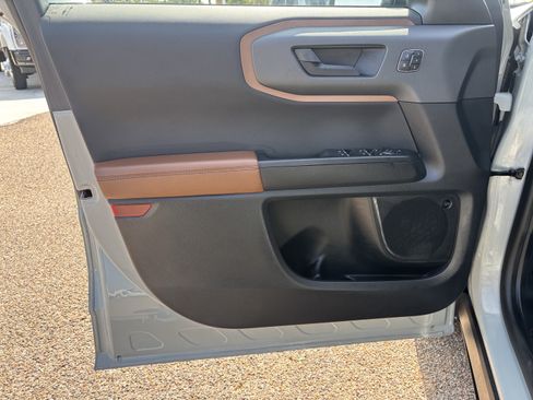 Certified 2023 Ford Bronco Sport Badlands w/ Premium Package AWD/4WD image 9