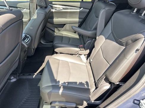 Used 2024 Cadillac XT6 Premium Luxury w/ LPO, Floor Liner Package AWD/4WD image 11
